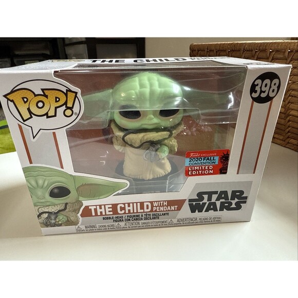 Funko Pop! Star Wars The Child with Pendant #398 Fall Convention LE 2020 - Picture 1 of 1